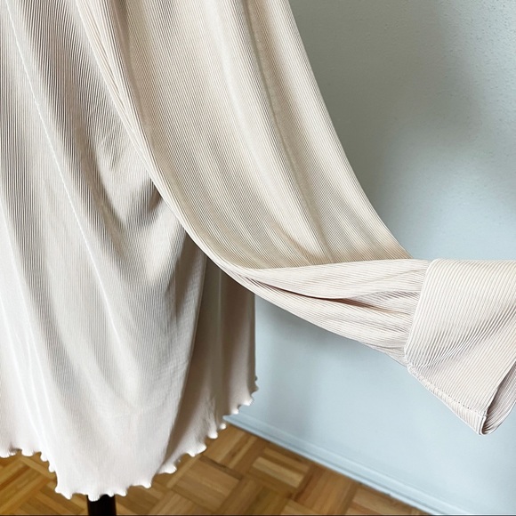 SL Collections Open Front Embroidered Cardigan M/L - Picture 9 of 11